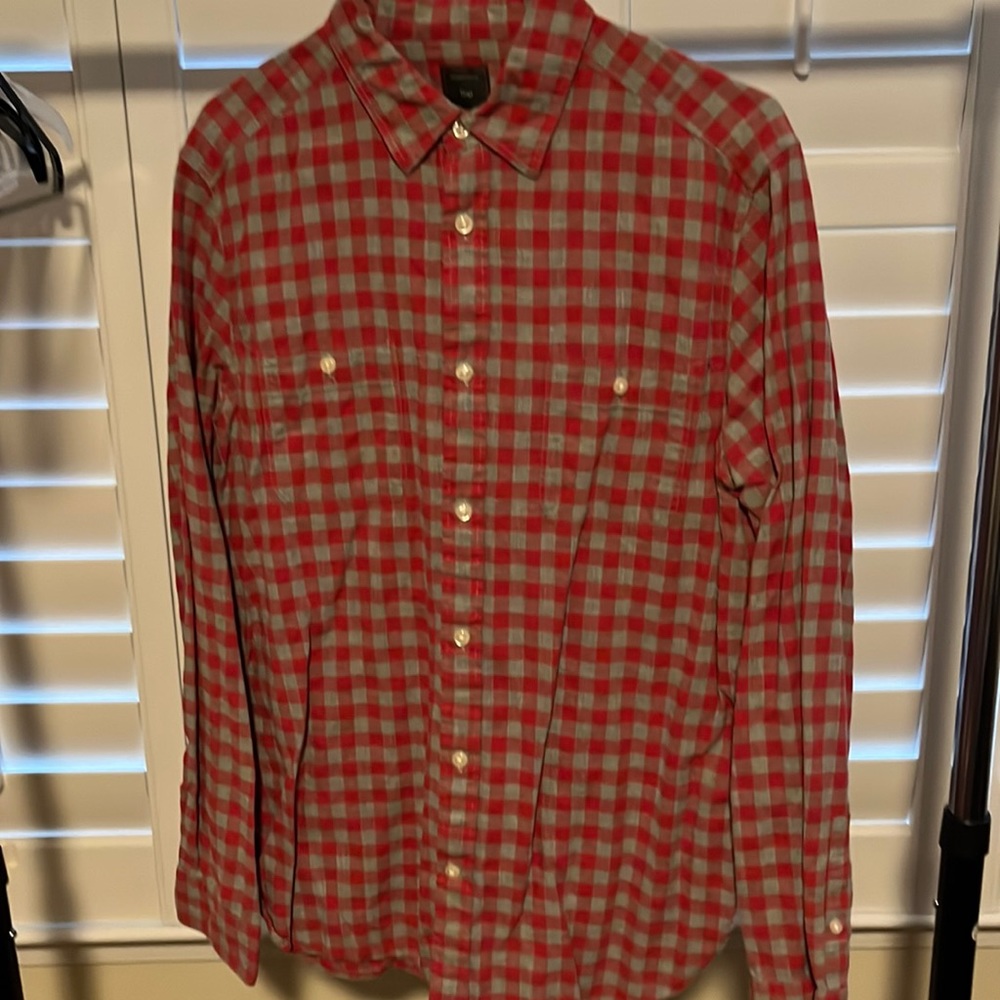 Gap Mens casual shirt medium